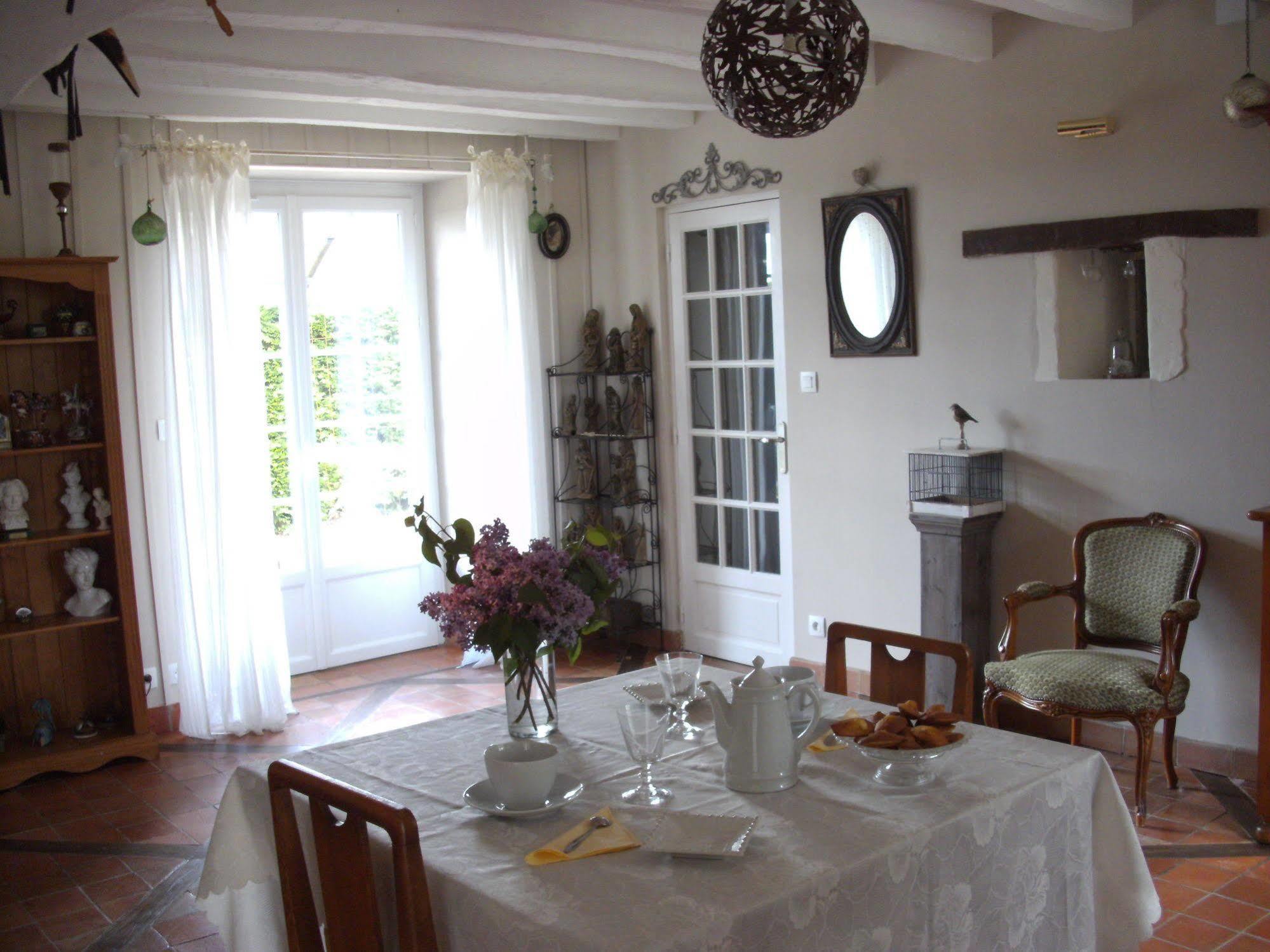 Les Roulottes De La Brauderie Villa Brissarthe Ngoại thất bức ảnh